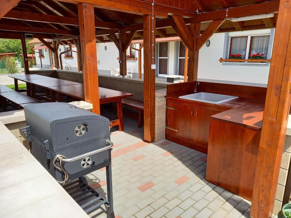 Kertesz Apartmanok Hegykő Exteriér fotografie