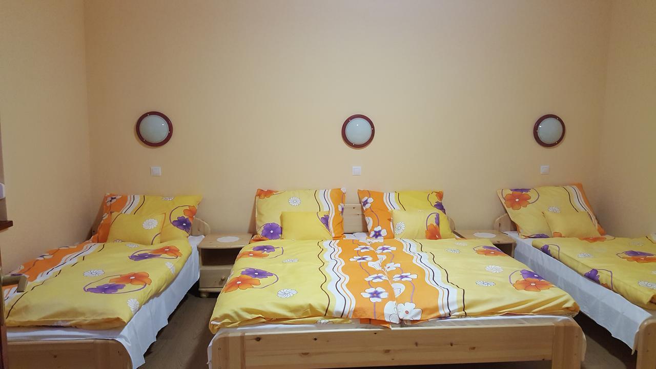 Kertesz Apartmanok Hegykő Exteriér fotografie